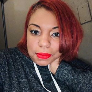 Meet your Posher, Aisha